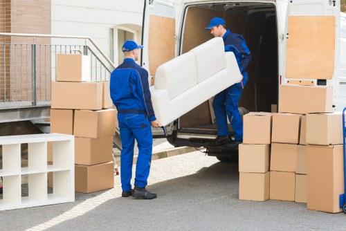 Efficient local moving service in Lambeth for homes and businesses